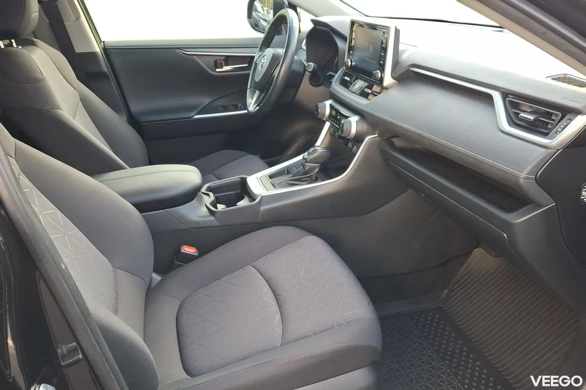 Toyota RAV4 Luxury + Comfort 129kW