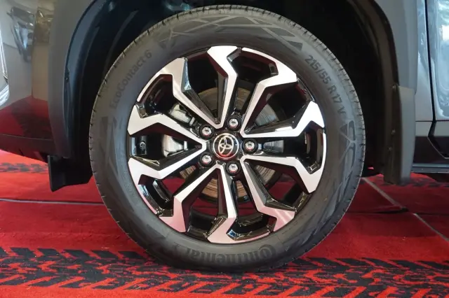 Image of Toyota Yaris Cross Active Plus 1.5 68kW