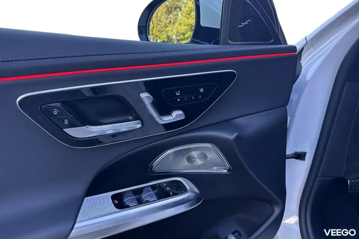 Mercedes-Benz E220 d 4Matic AMG pakett 2 145kW