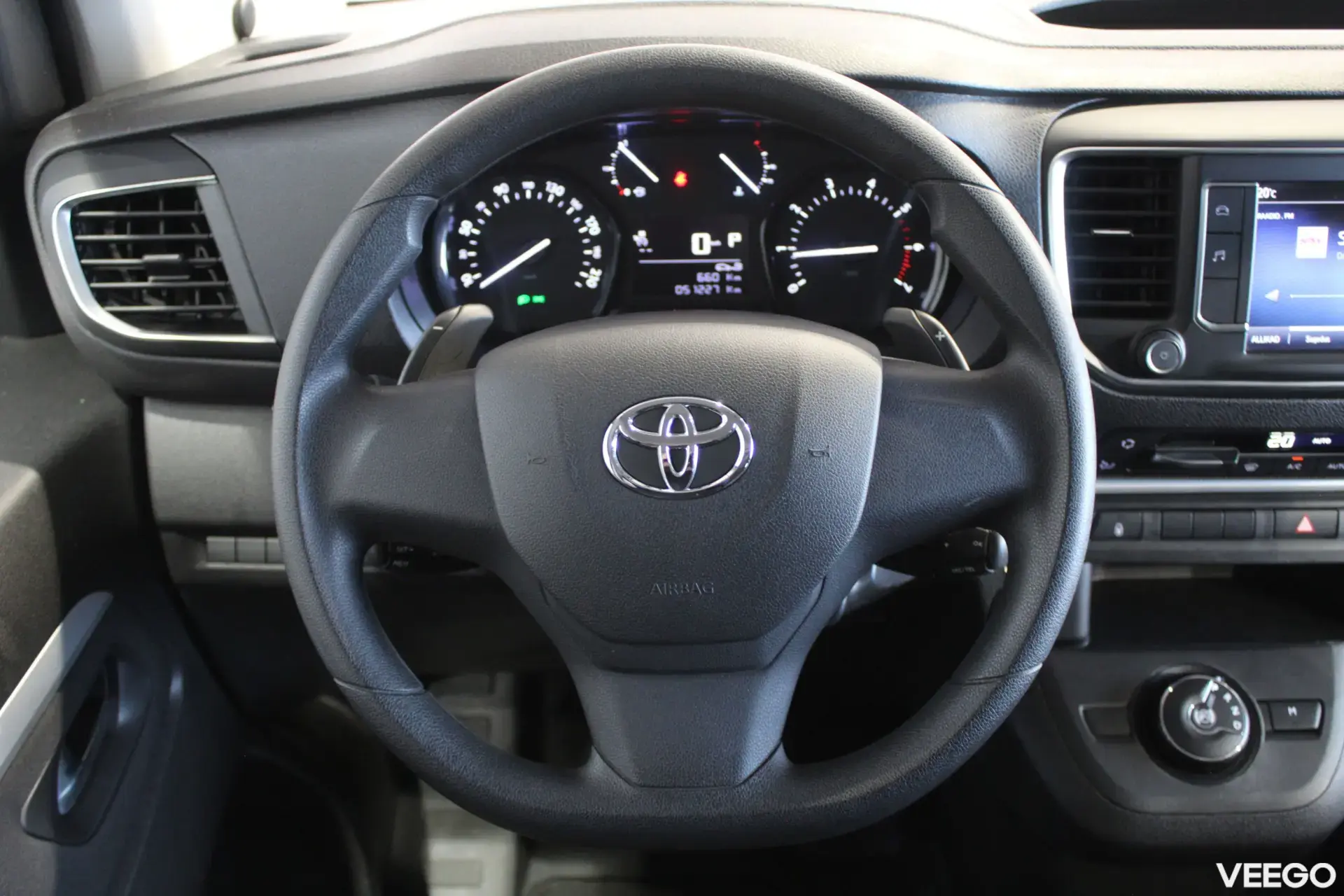 Toyota Proace Verso Long Shuttle 2 130kW