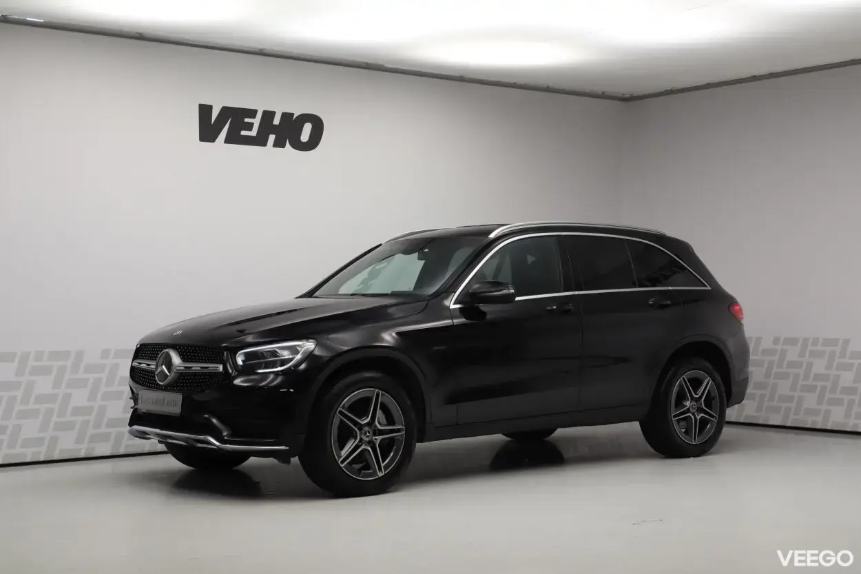 Mercedes-Benz GLC300 e 4MATIC AMG 2 155kW