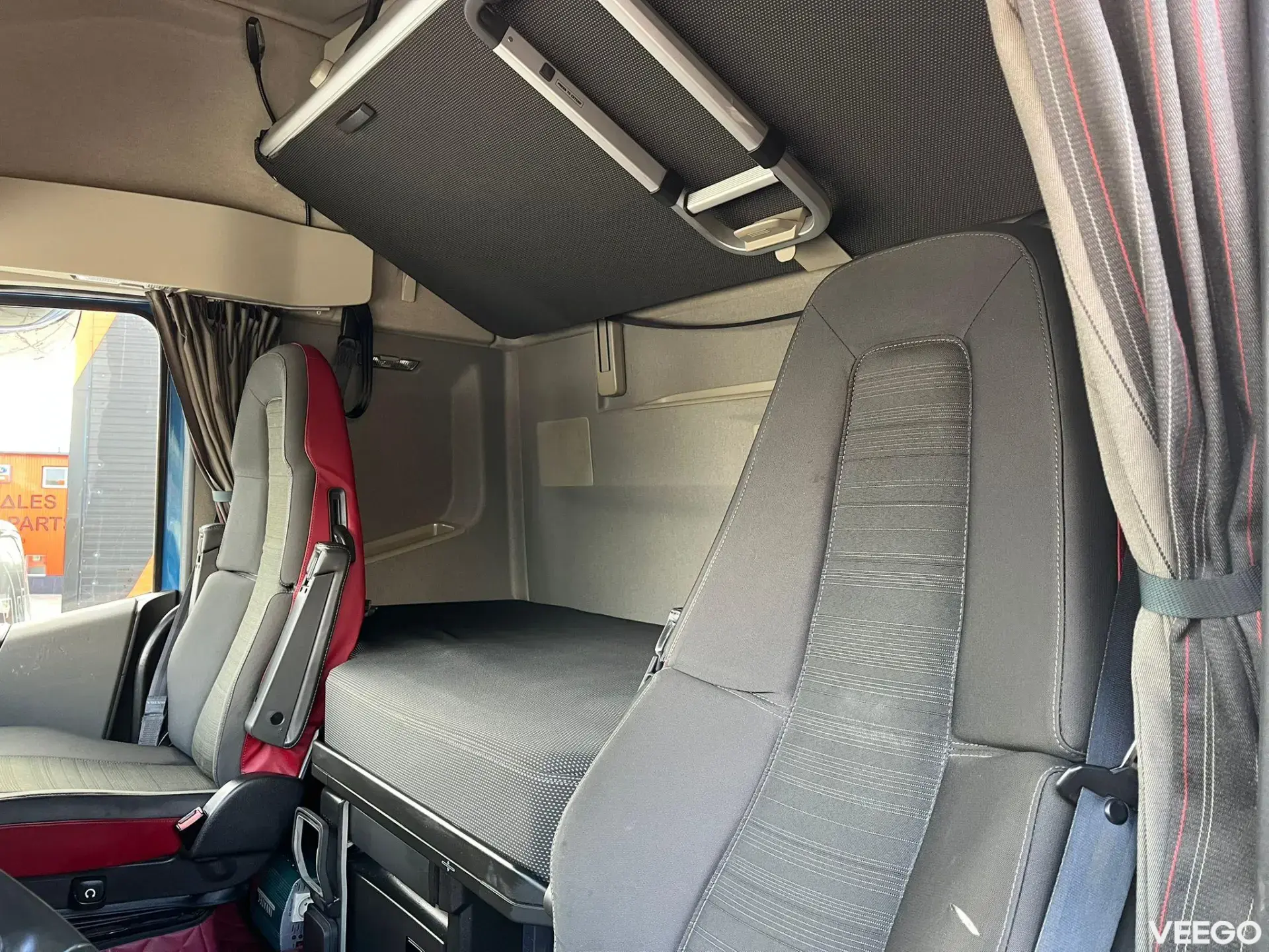 Volvo FH 540 8x4 PK 110002 + JIB + WINCH / COMBI / PLATFORM L=3662 mm 405kW