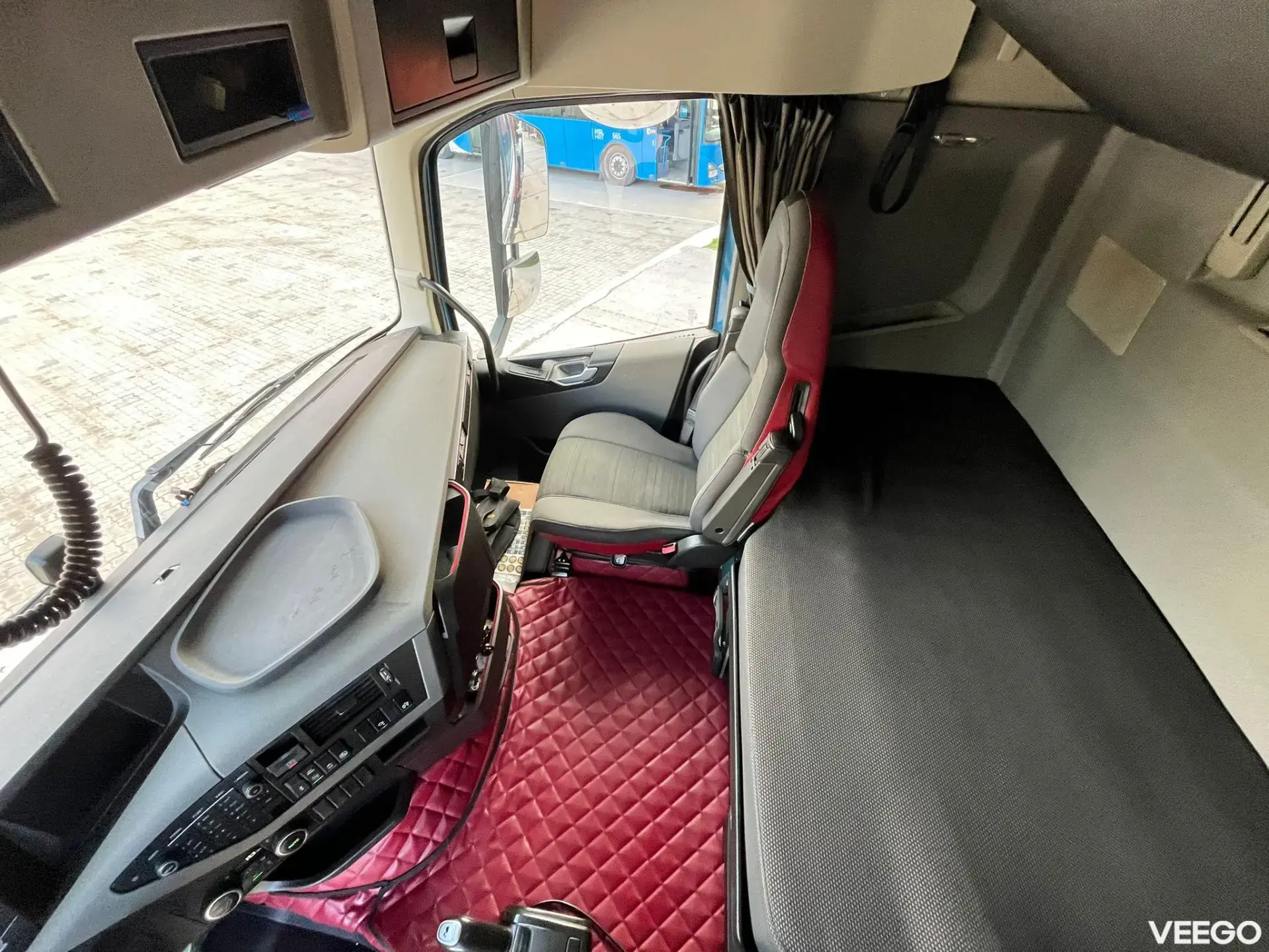 Volvo FH 540 8x4 PK 110002 + JIB + WINCH / COMBI / PLATFORM L=3662 mm 405kW