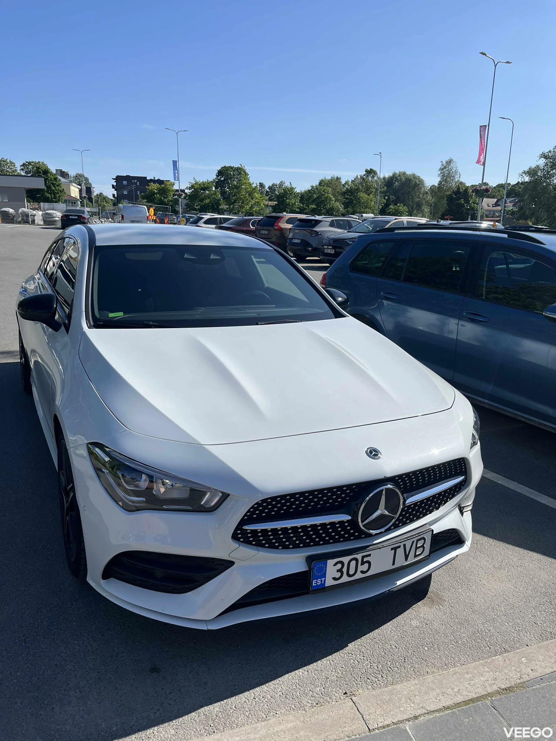 Mercedes-Benz CLA180 1.3 100kW