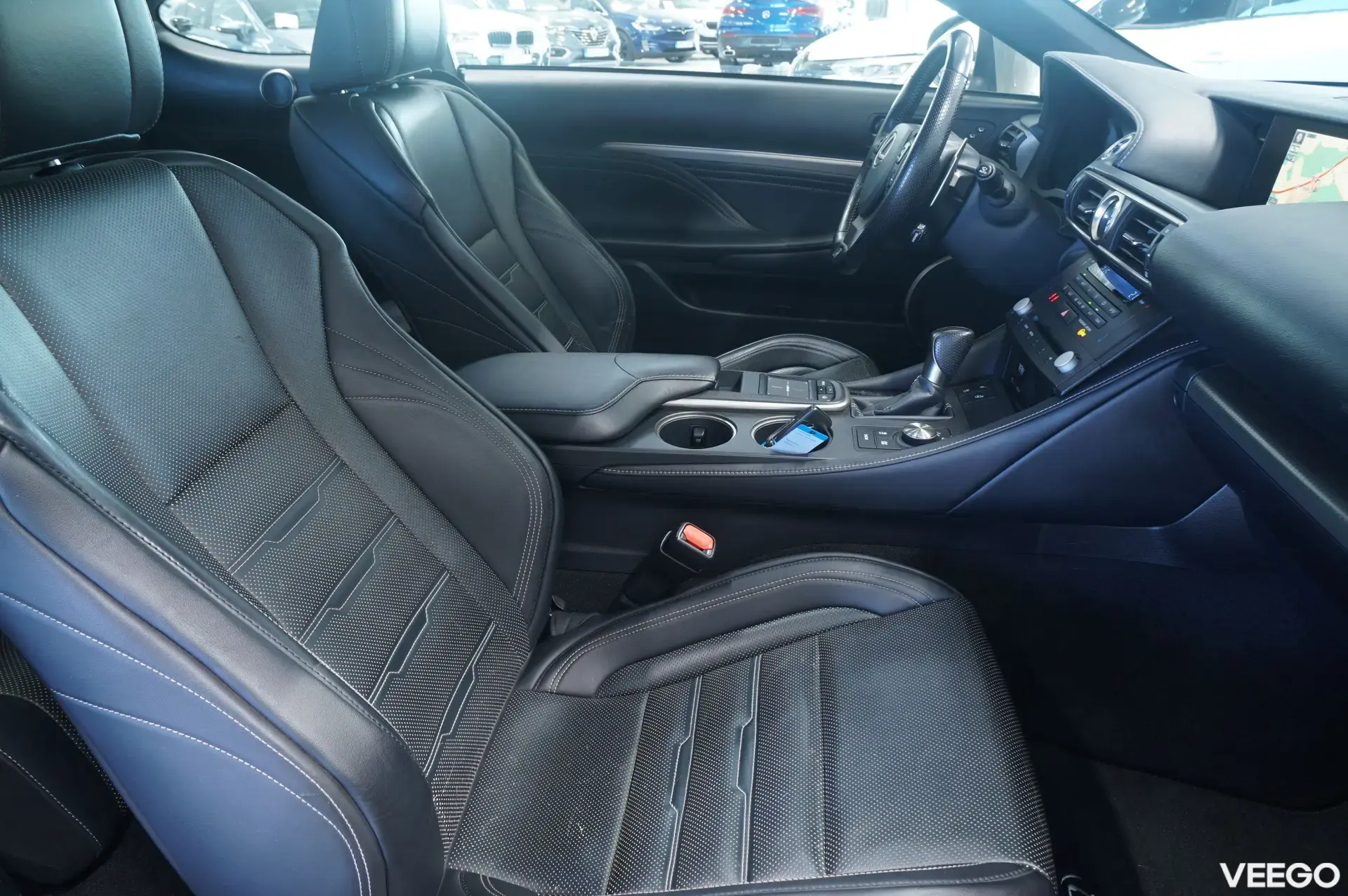 Lexus RC 300h F-Sport 2.5 133kW