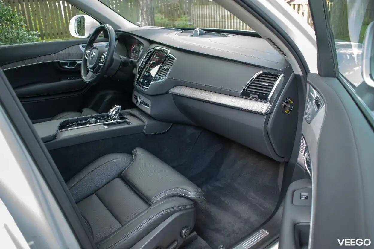 Volvo XC90 7s Inscription Xenium Intelli PRO 2 183kW