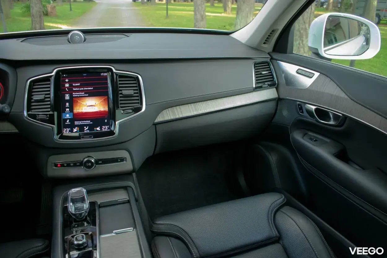 Volvo XC90 7s Inscription Xenium Intelli PRO 2 183kW