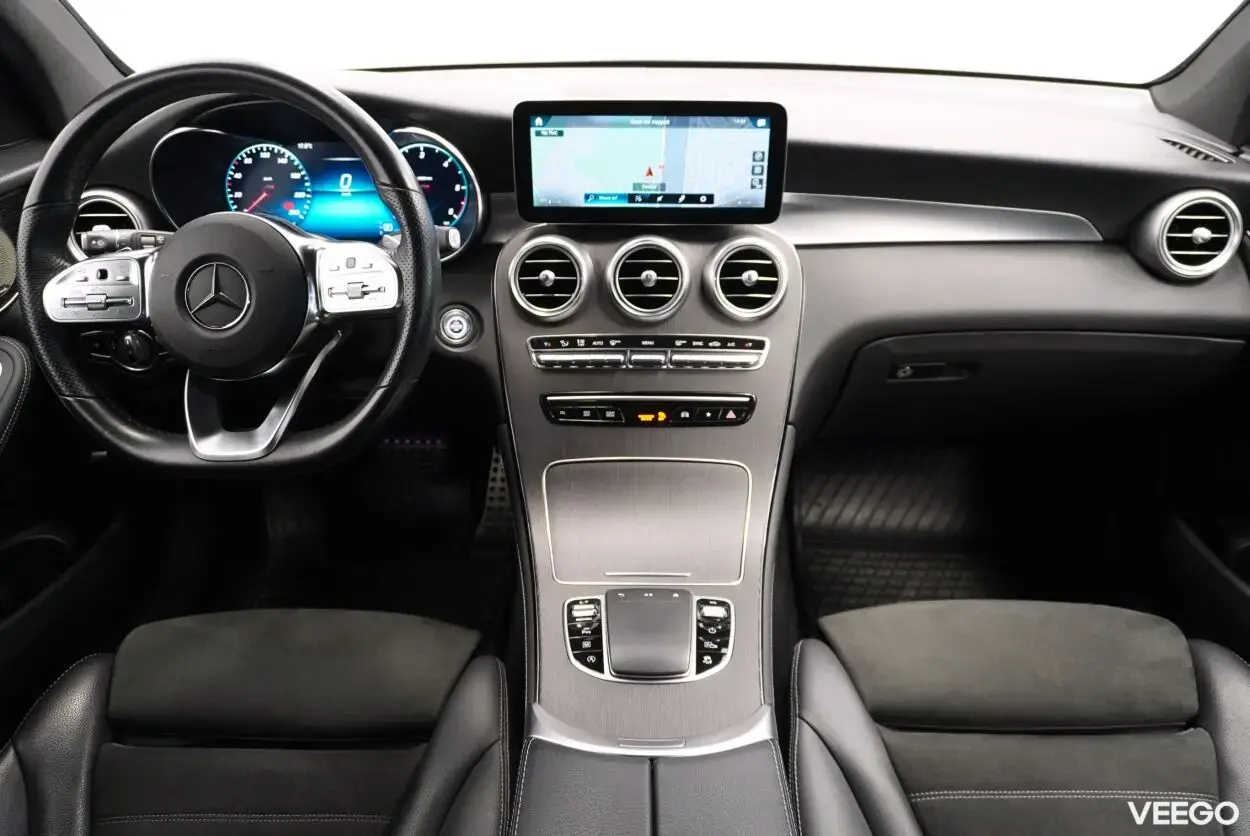 Mercedes-Benz GLC220 d 4Matic AMG line 2 143kW