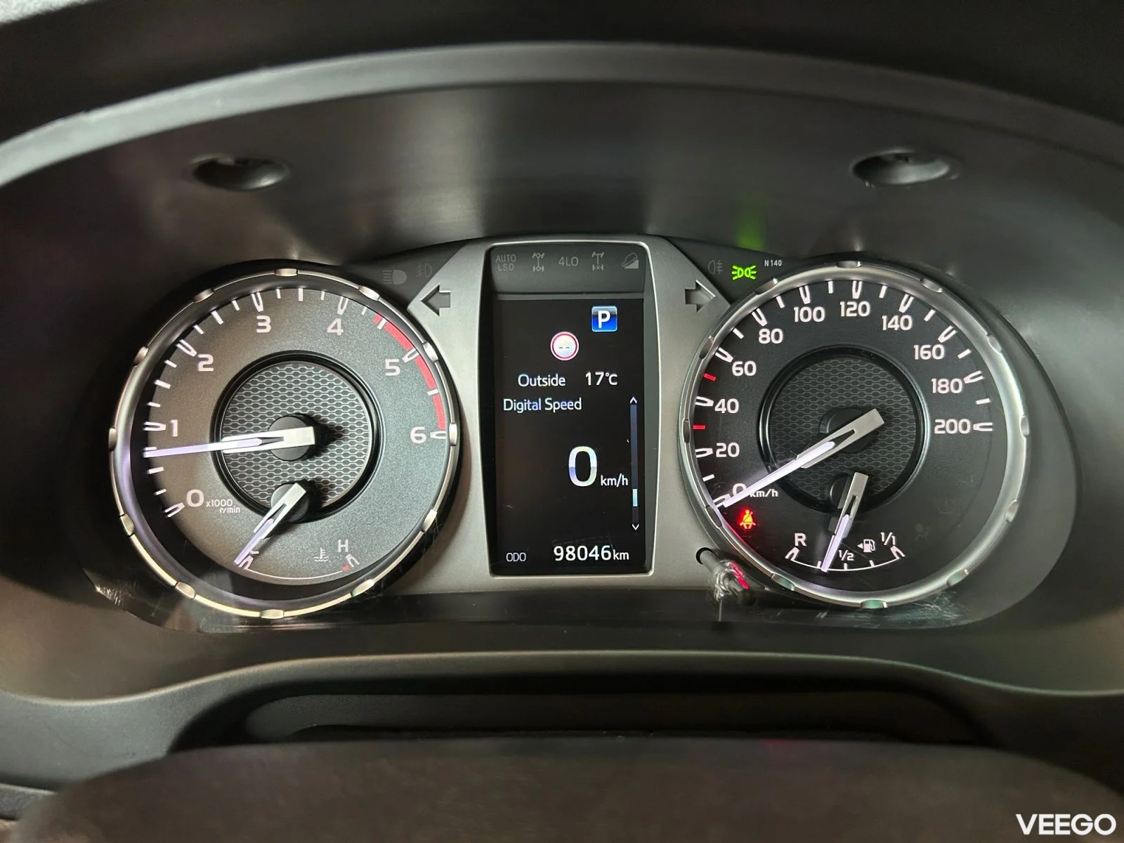 Toyota Hilux Legend 2.8 150kW