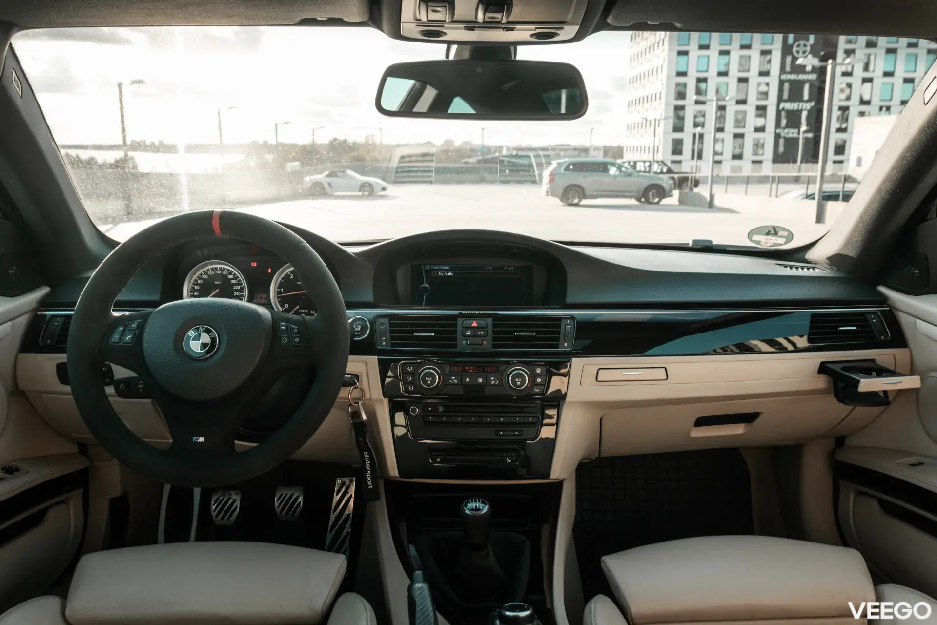 BMW 325 E92 3.0 145kW