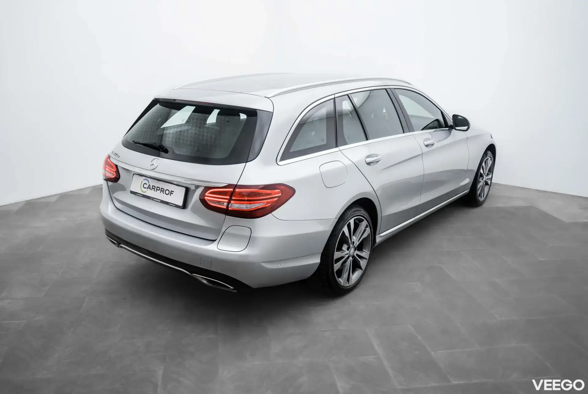 Mercedes-Benz C350 e Avantgarde PHEV 2.0 205kW