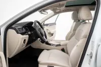 Skoda Superb Combi 4x4 L&K 2.0 140kW thumbnail