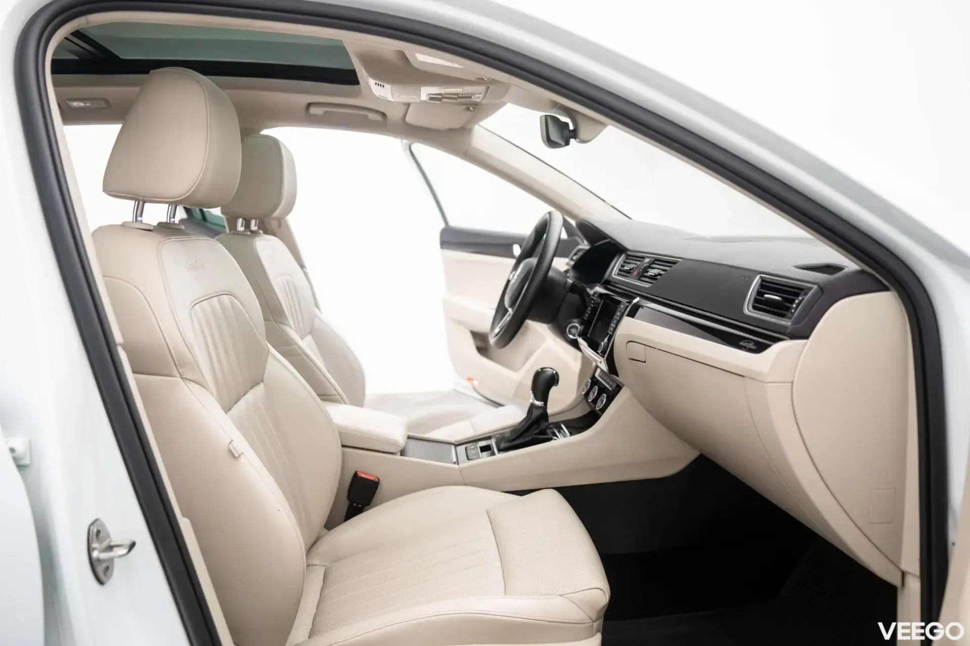 Skoda Superb Combi 4x4 L&K 2.0 140kW