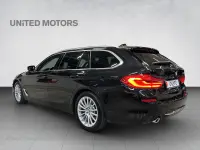 BMW 520 Touring Luxury Line MHEV 140kW thumbnail