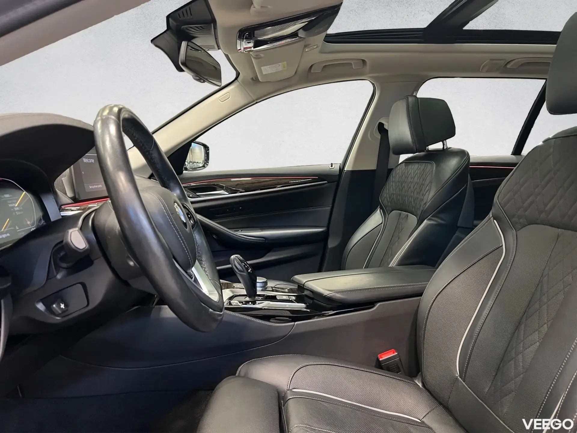 BMW 520 Touring Luxury Line MHEV 140kW