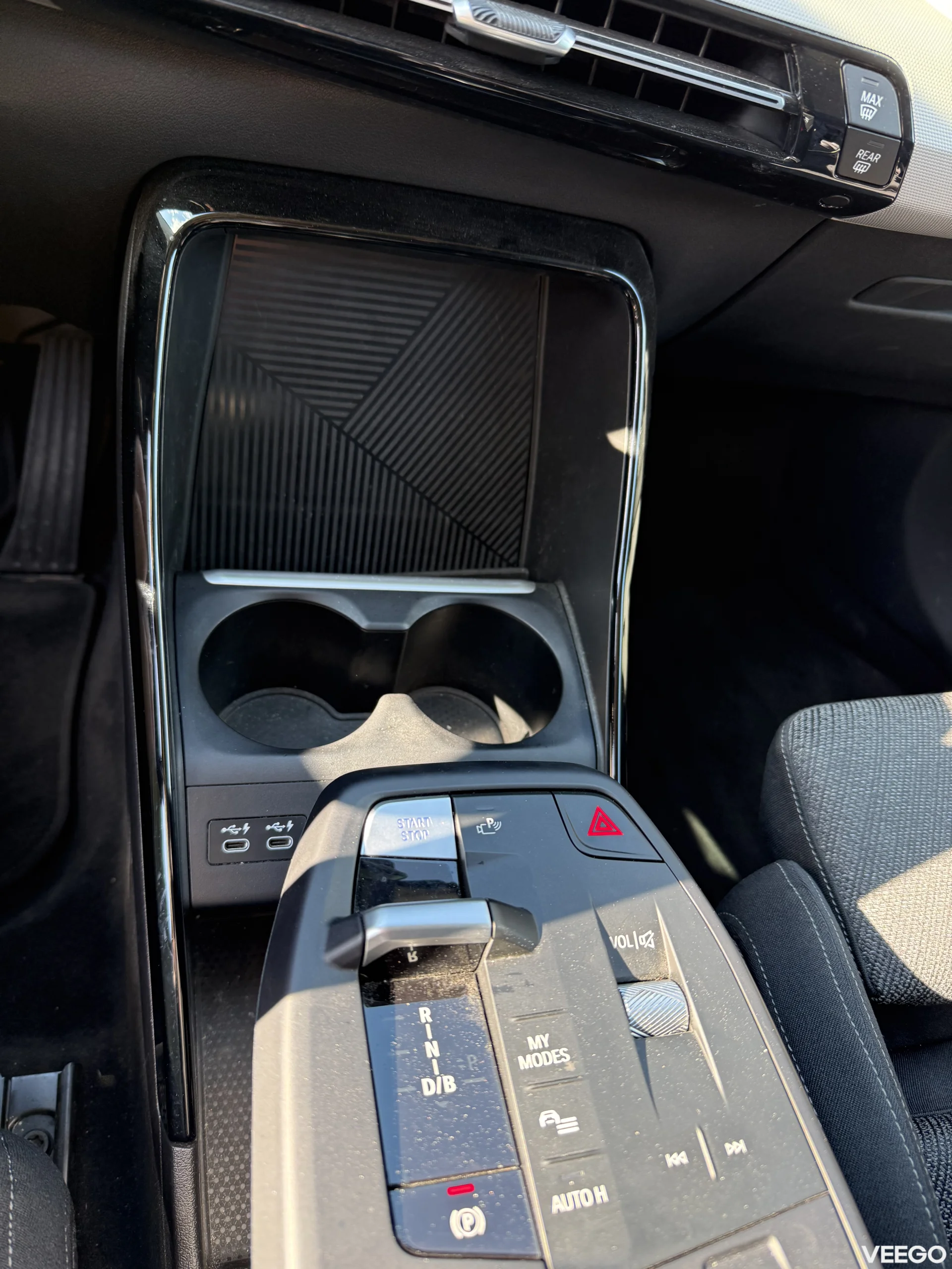 BMW iX1 225kW