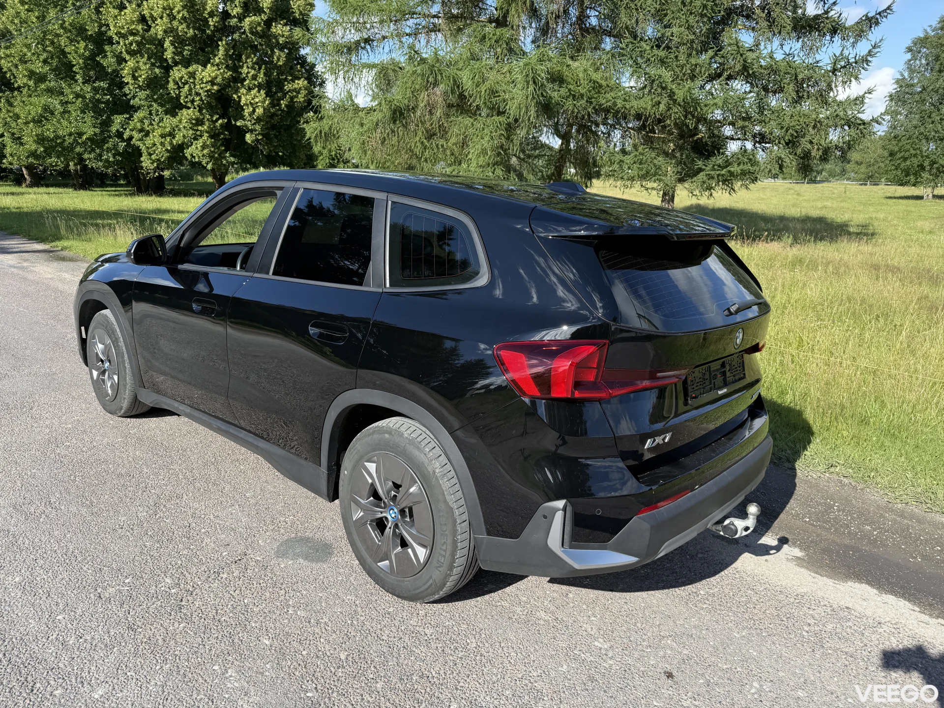 BMW iX1 225kW