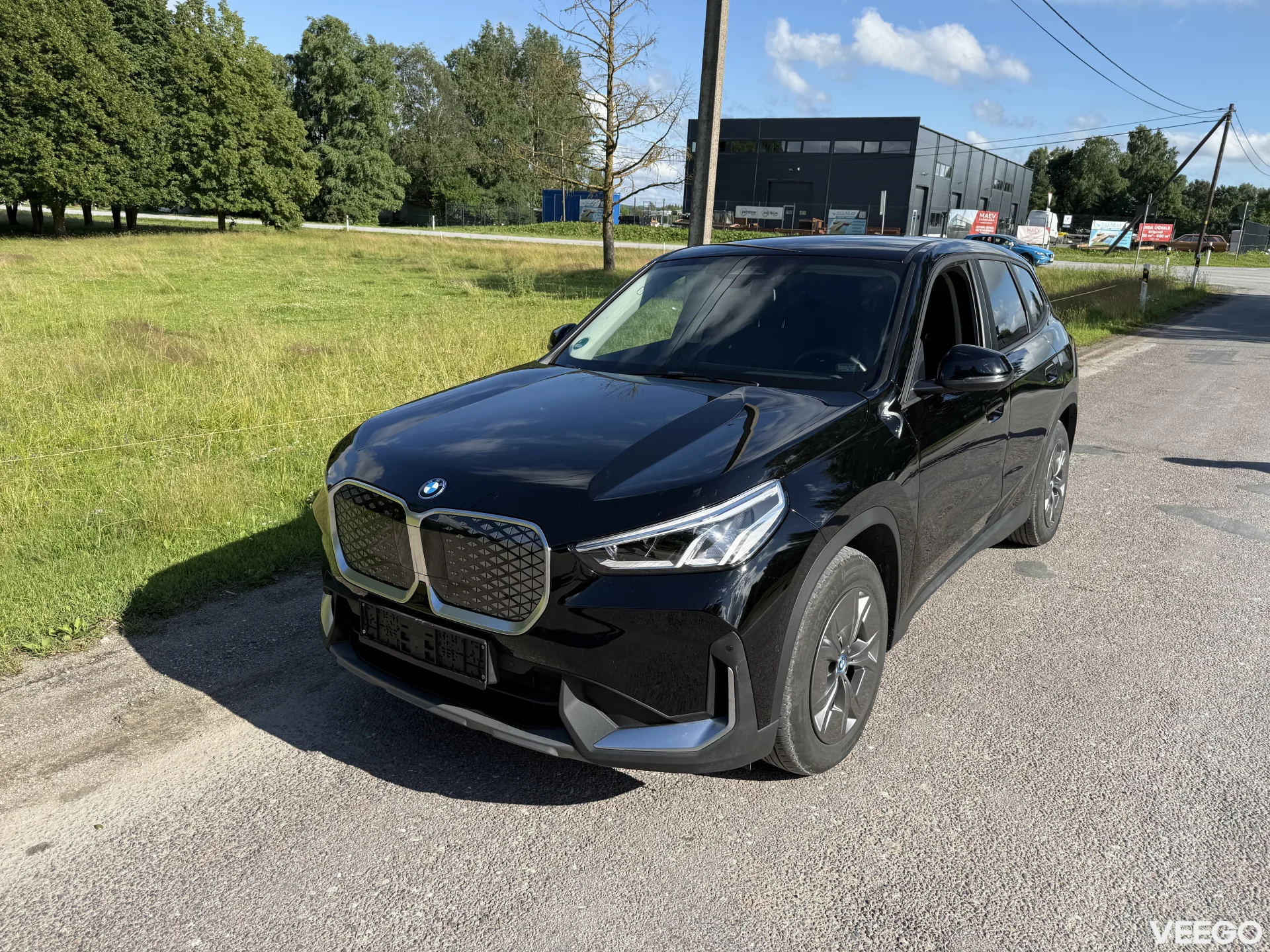 BMW iX1 225kW