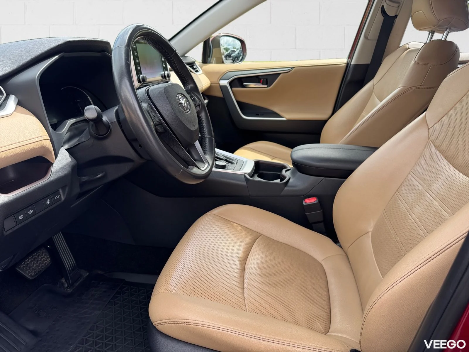 Toyota RAV4 Premium All Weather 2.5 131kW