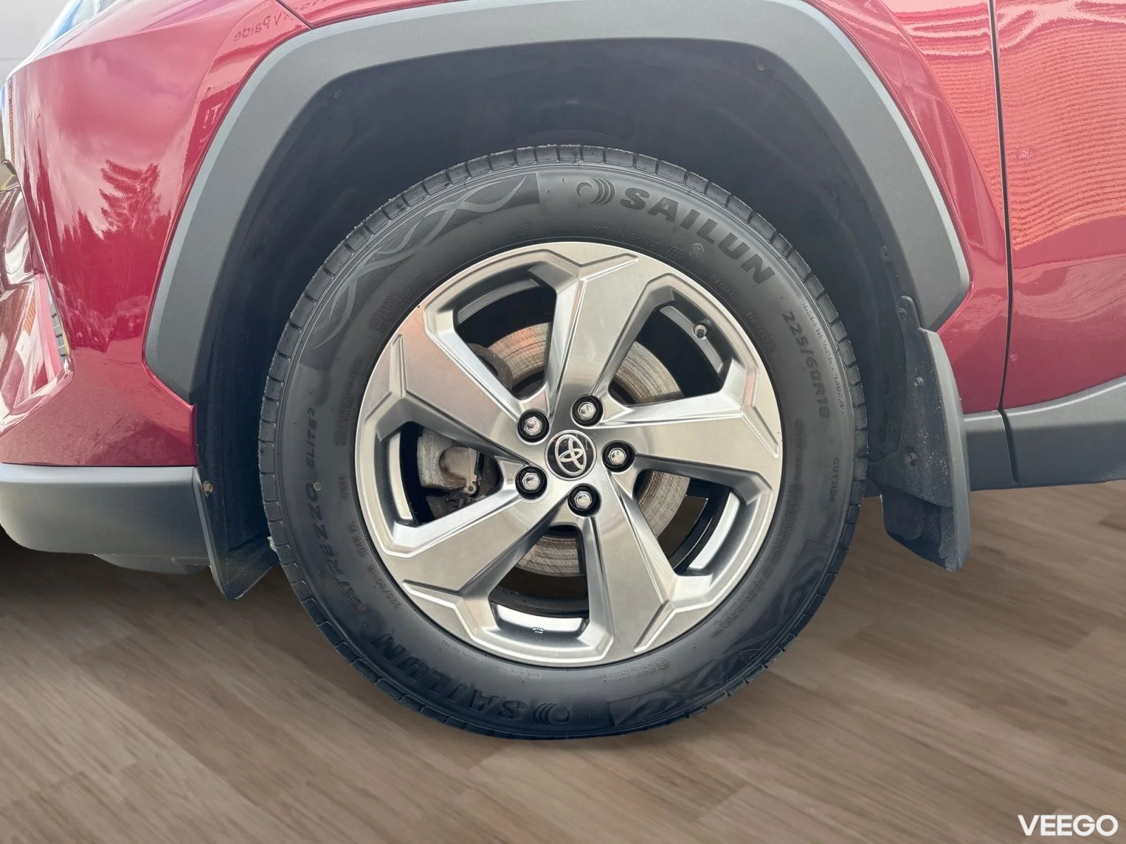 Toyota RAV4 Premium All Weather 2.5 131kW