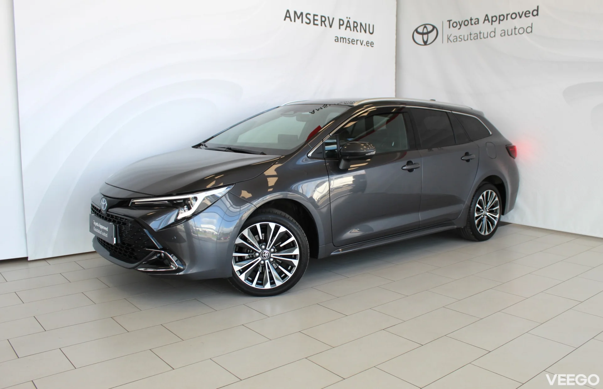 Toyota Corolla Touring Sports Luxury Hybrid 1.8 72kW