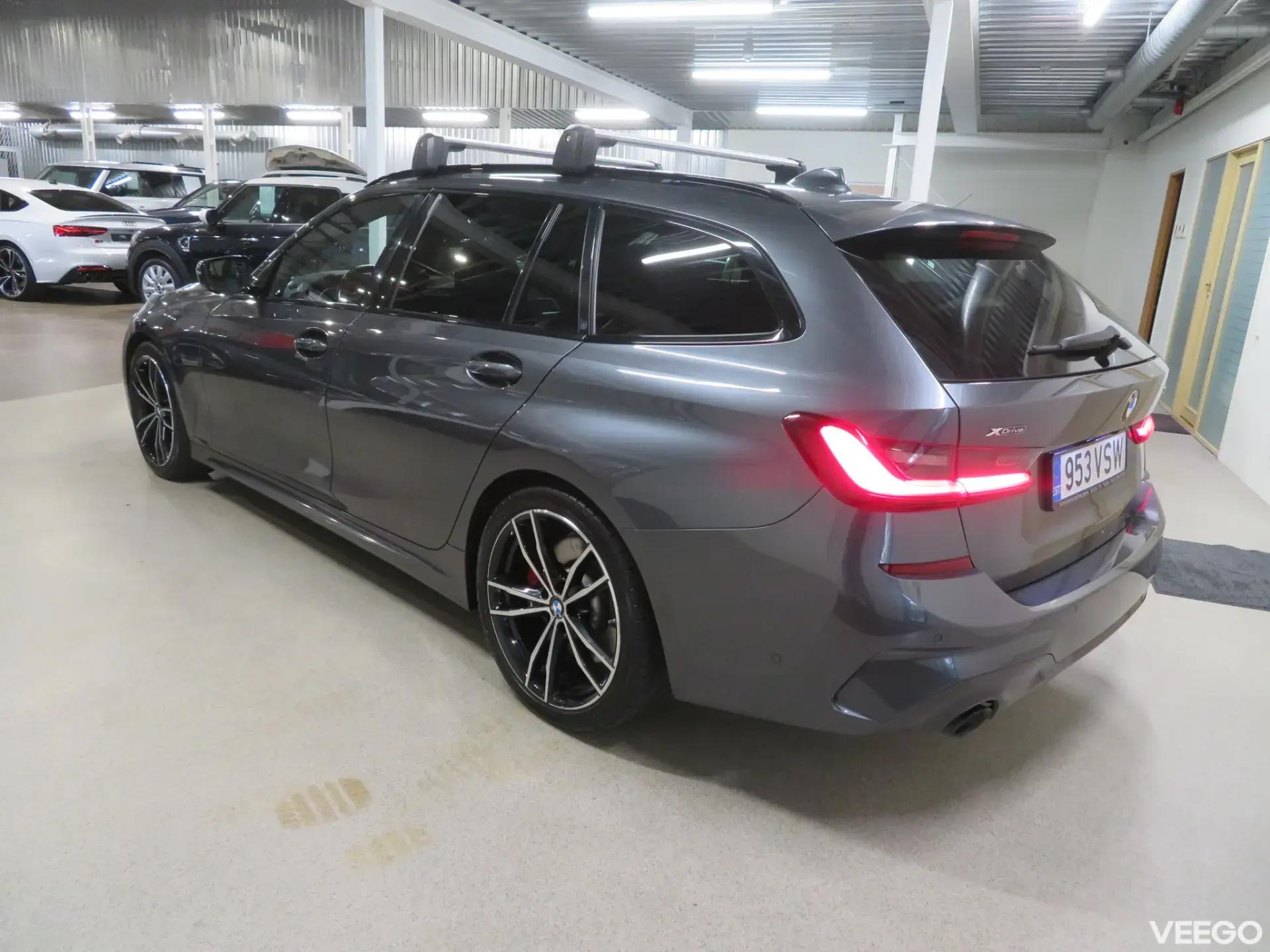 BMW 330 3.0 210kW