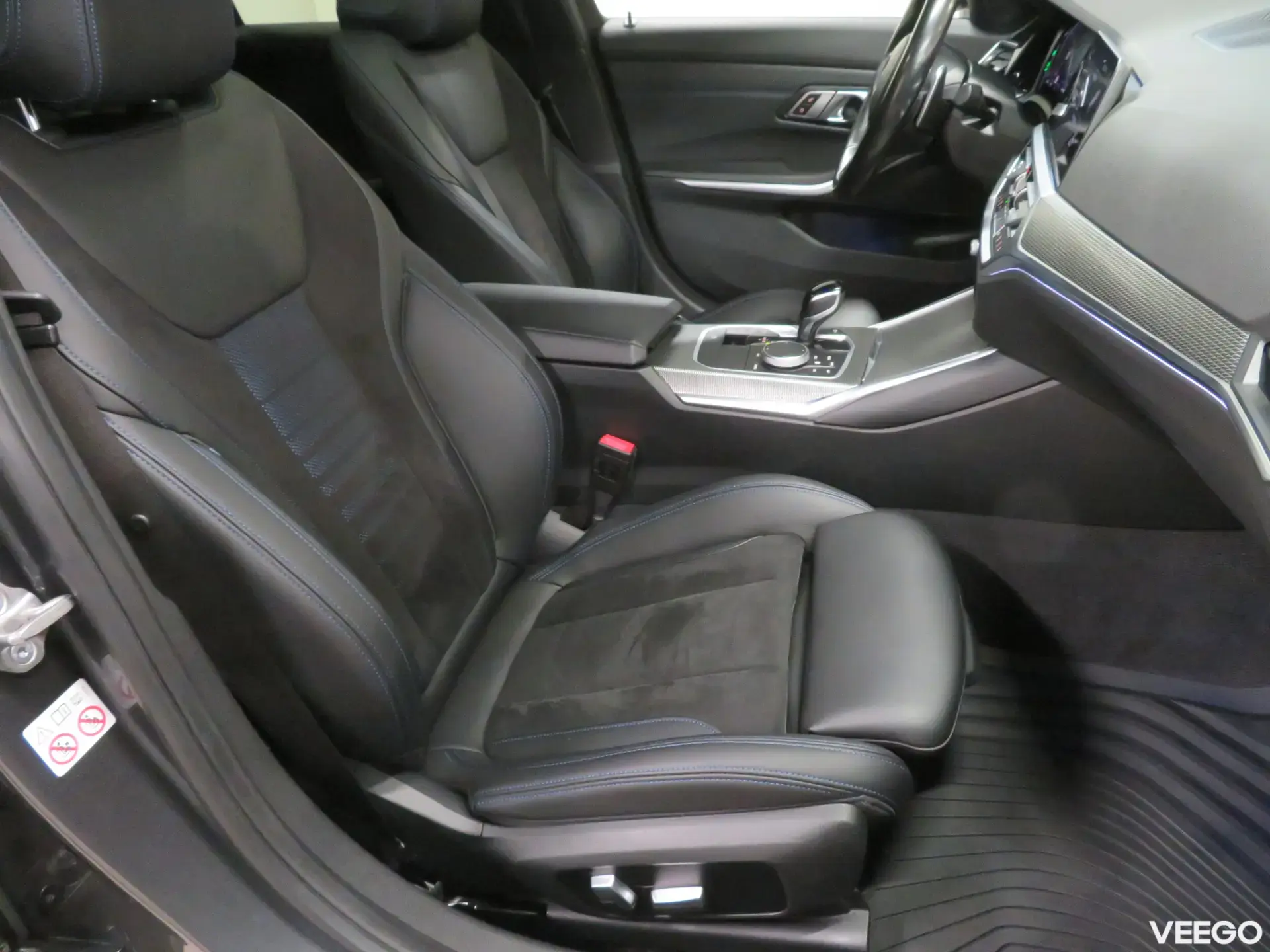 BMW 330 3.0 210kW