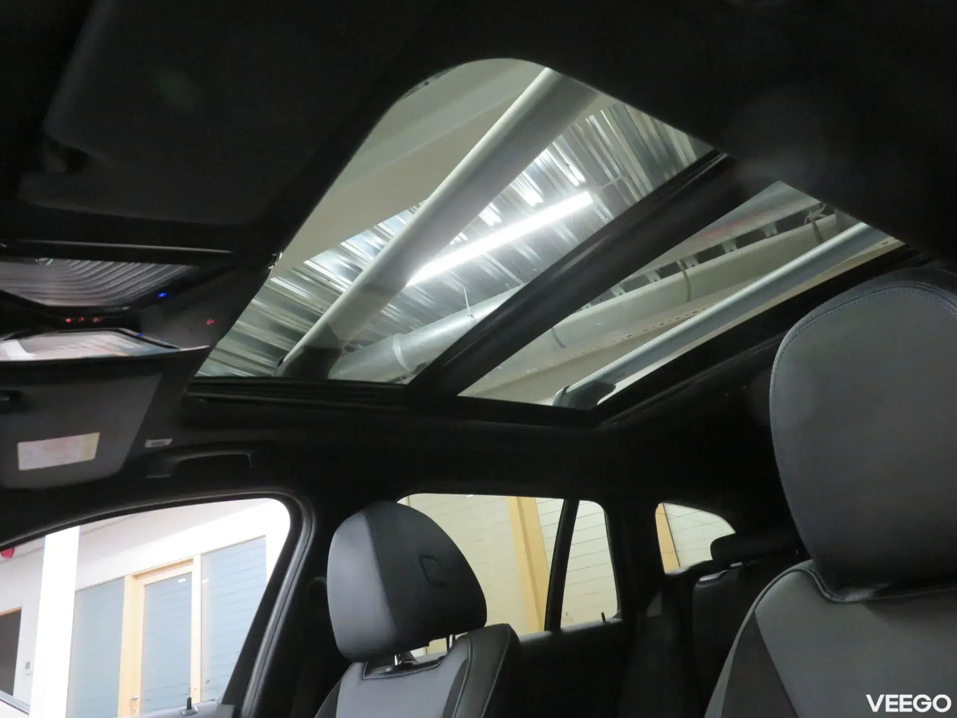 BMW 330 3.0 210kW