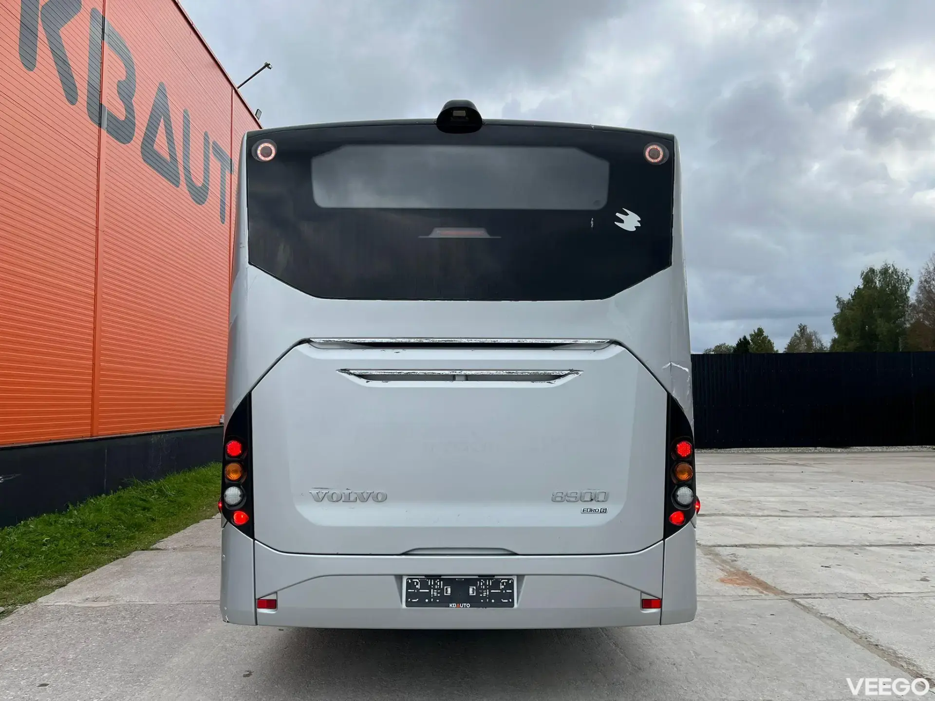 Volvo B8R 44 SEATS + 53 STANDING / AC / AUXILIARY HEATER  240kW