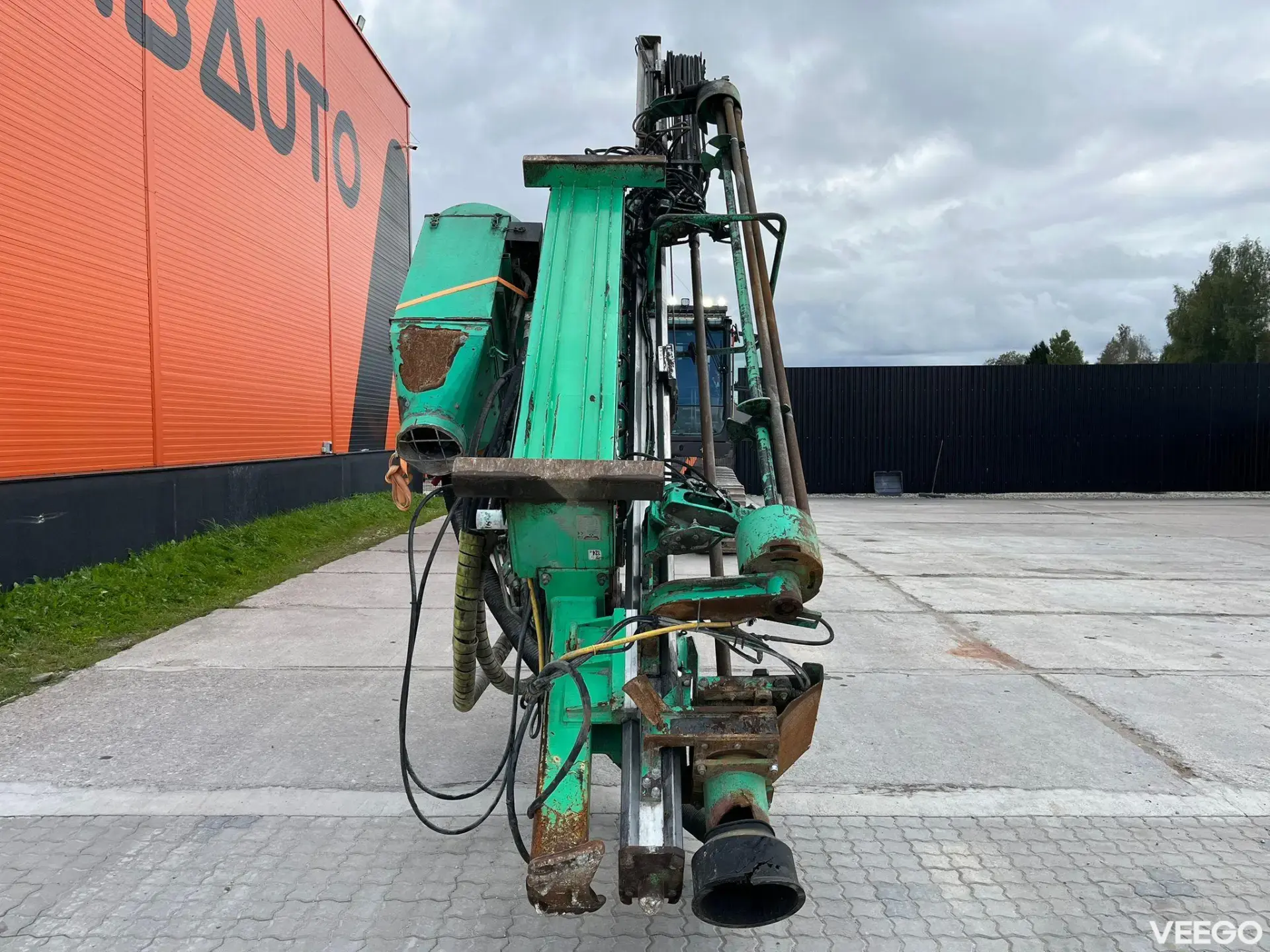 Volvo EC 300 E WITH MONTABERT CPA 295 DRILL PRICE 123900.- 180kW