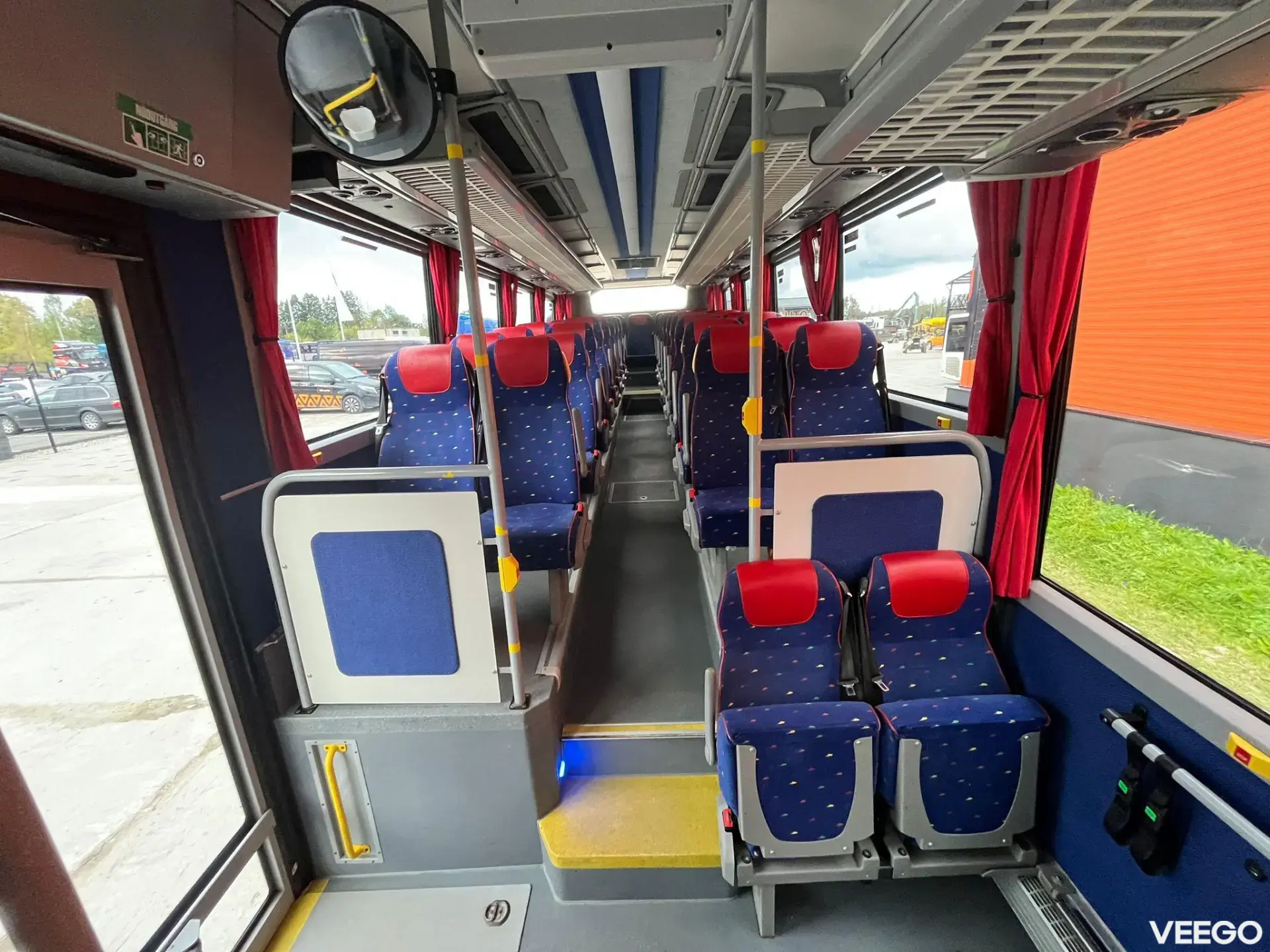 Volvo B8R 44 SEATS + 53 STANDING / AC / AUXILIARY HEATER  240kW