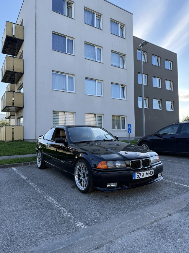 Image of BMW 328 2.8 142kW