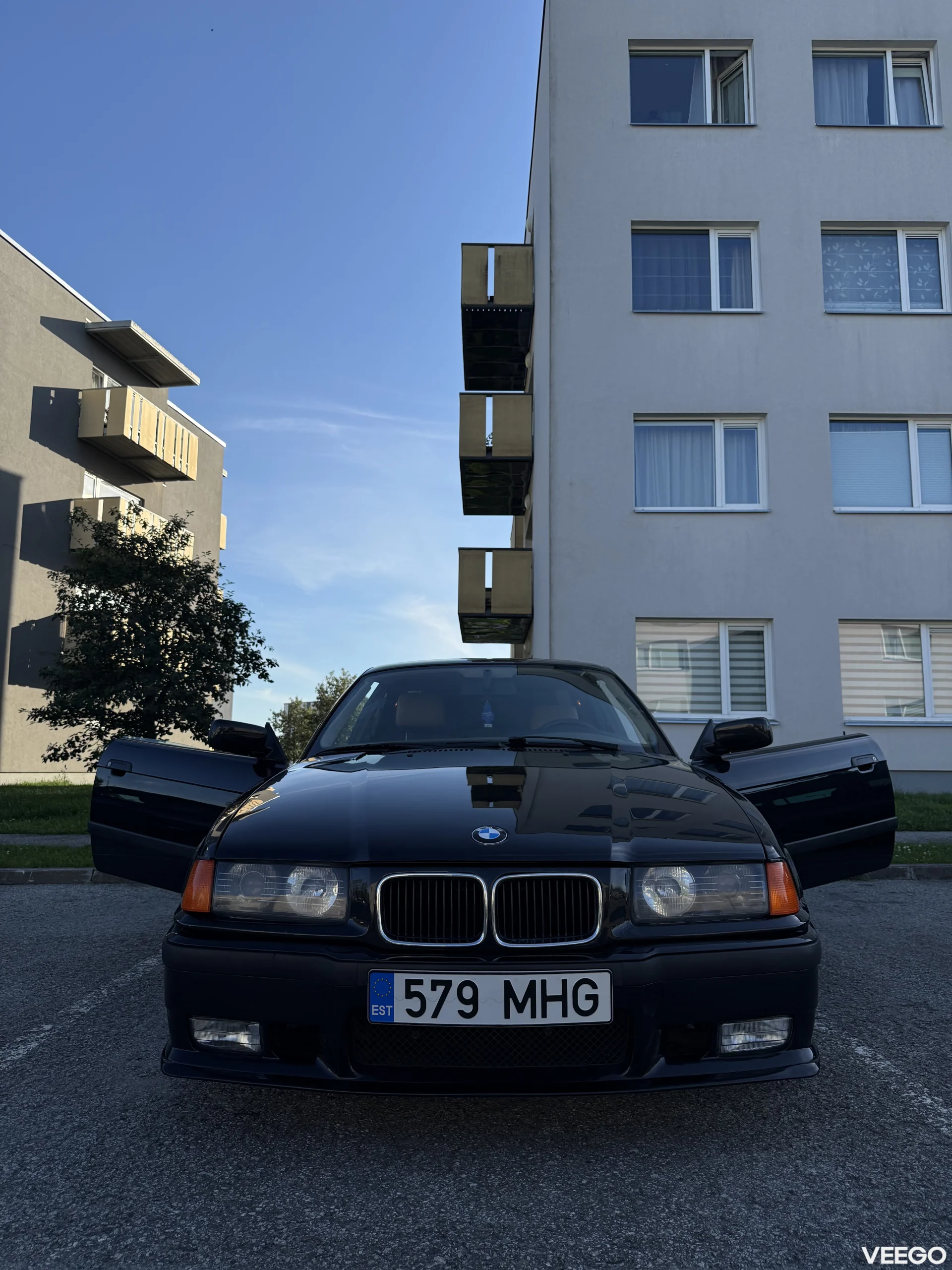 BMW 328 2.8 142kW