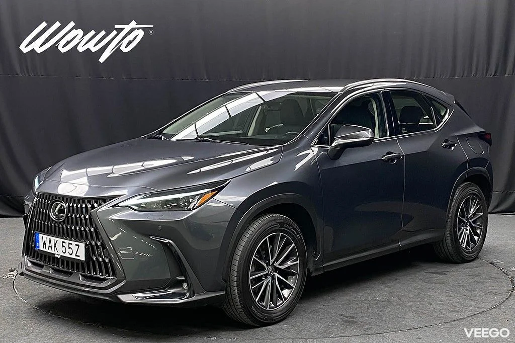 Lexus NX 350h AWD E-CVT 242HK Business /Drag /Moms 178kW