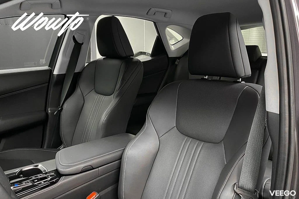 Lexus NX 350h AWD E-CVT 242HK Business /Drag /Moms 178kW