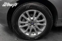 Volvo XC60 D4 Aut 190HK Momentum /Värmare /Navi 140kW thumbnail
