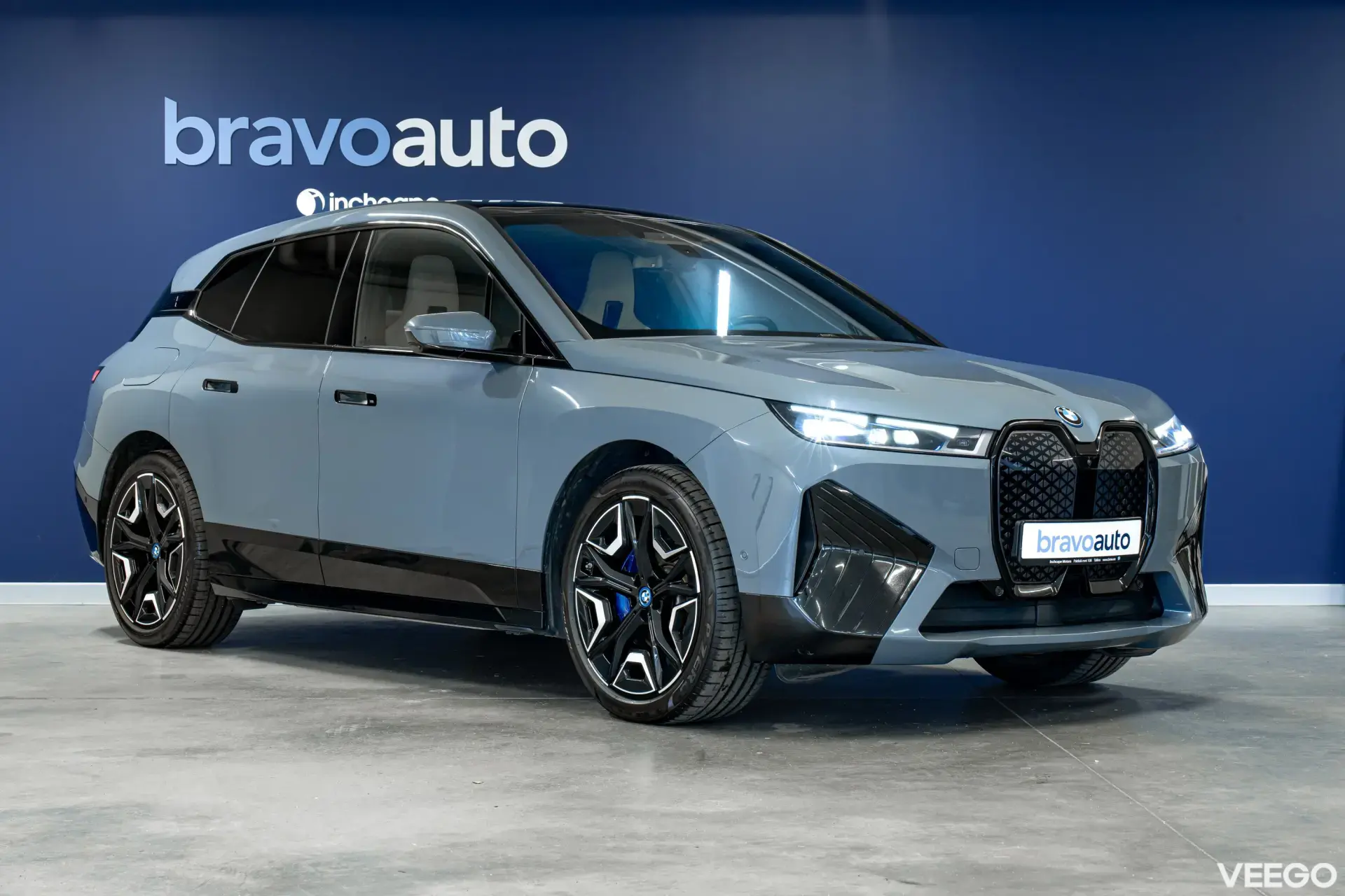 BMW iX Sportpakett 385kW