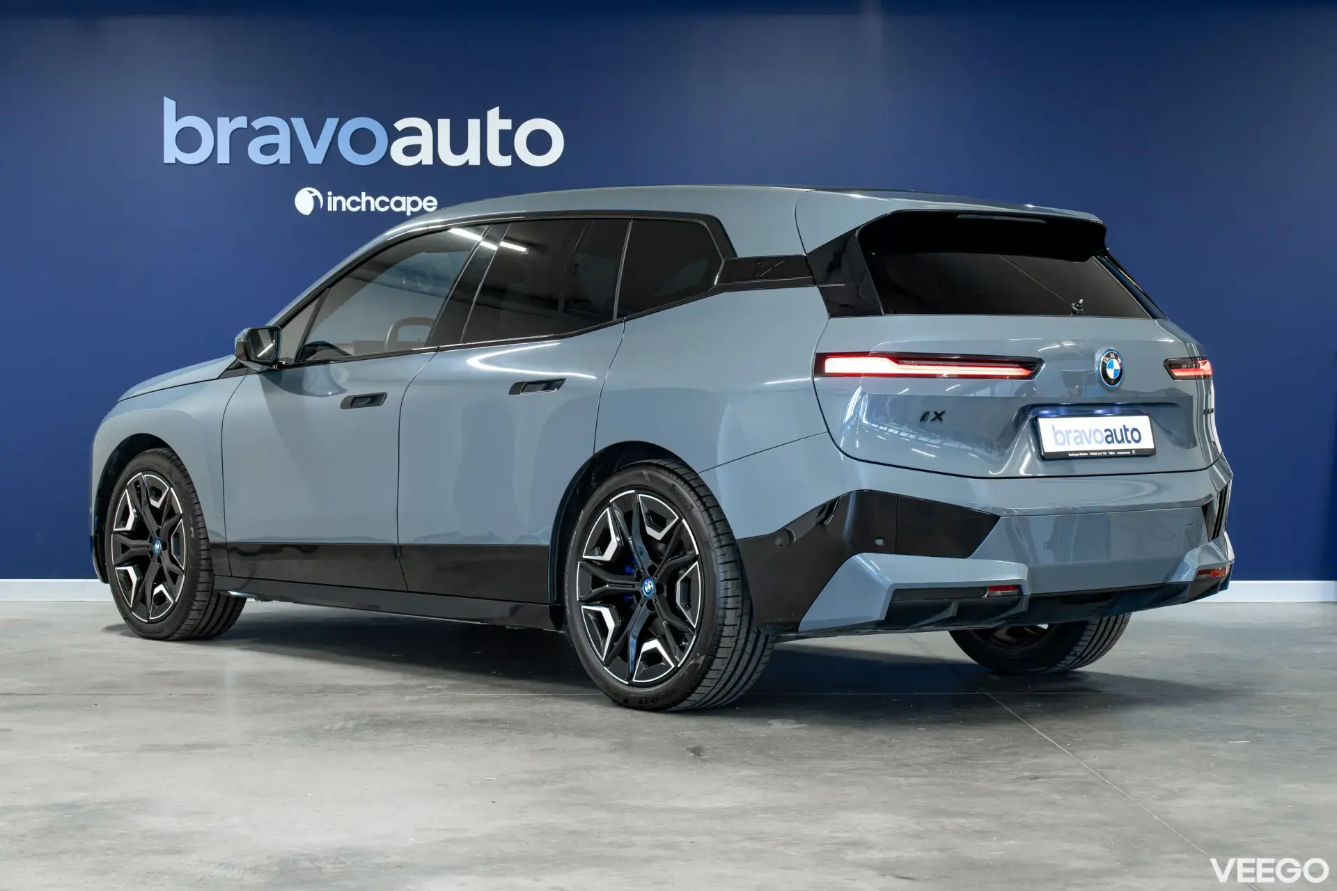 BMW iX Sportpakett 385kW