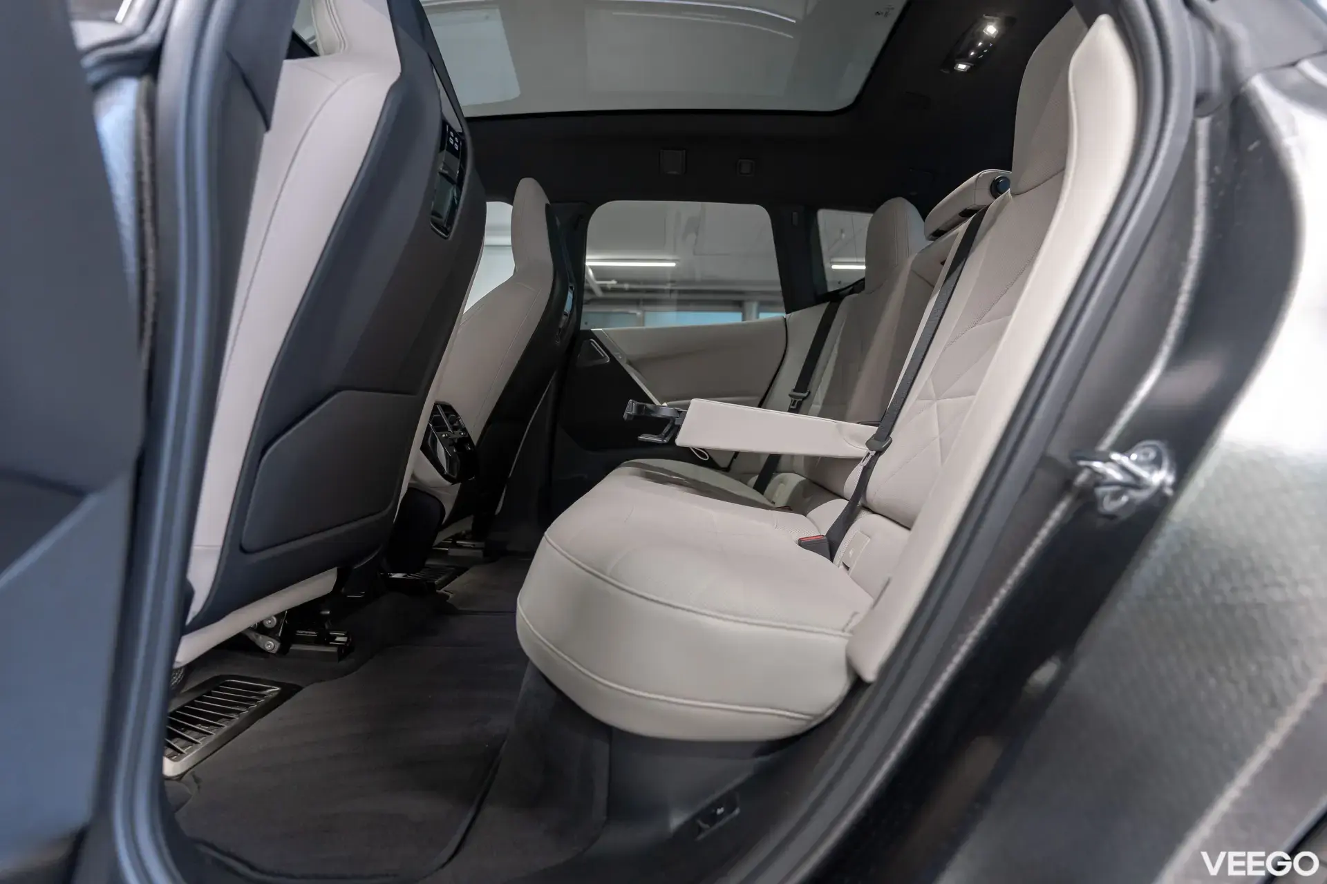 BMW iX Sportpakett 385kW