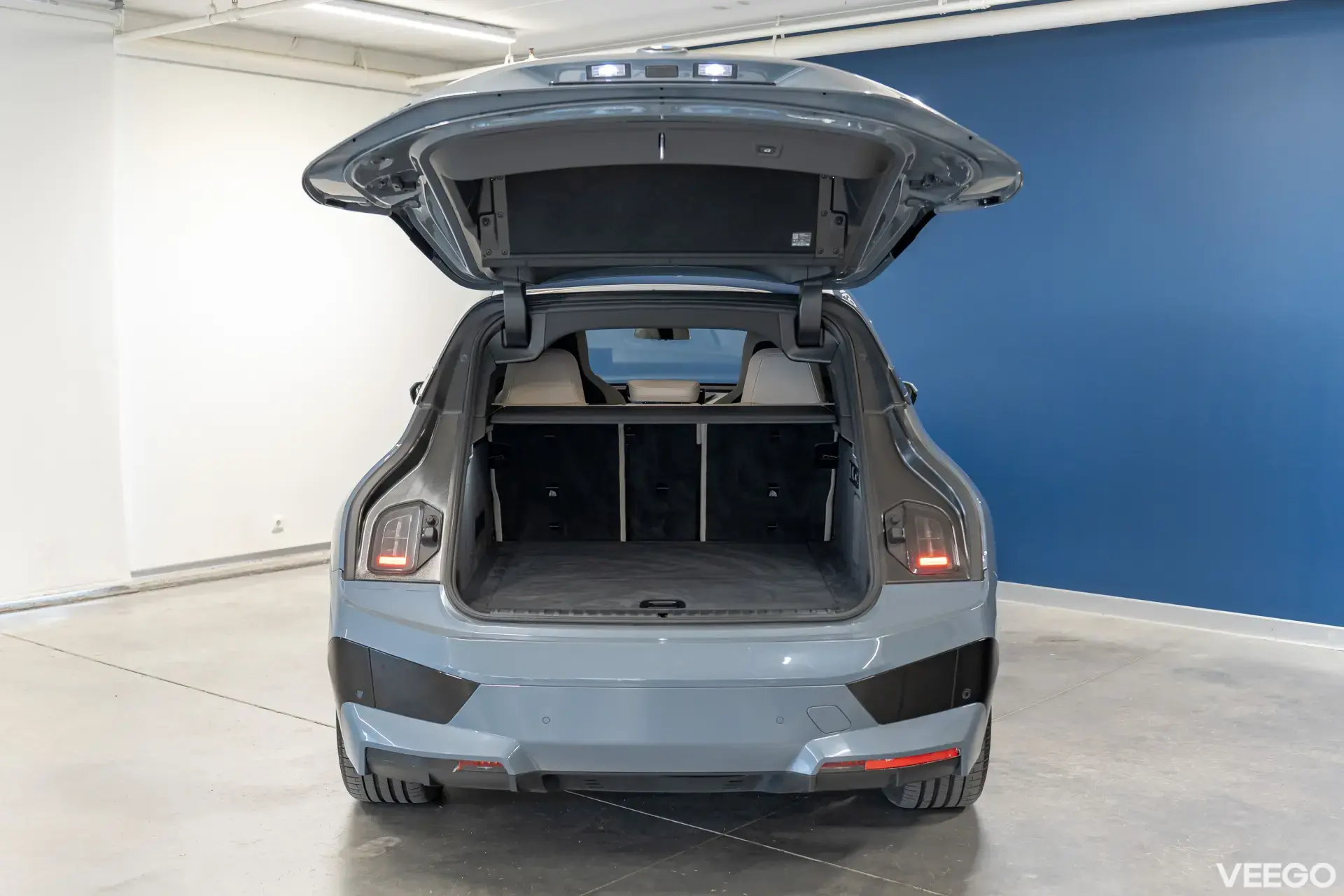 BMW iX Sportpakett 385kW