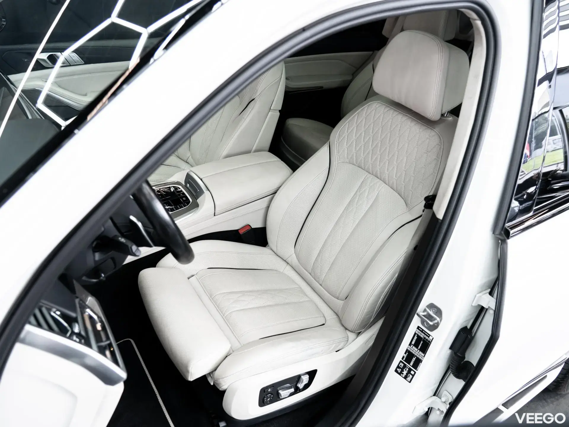 BMW X7 3.0 250kW