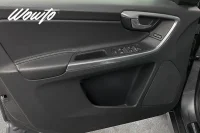 Volvo XC60 D4 Aut 190HK Momentum /Värmare /Navi 140kW