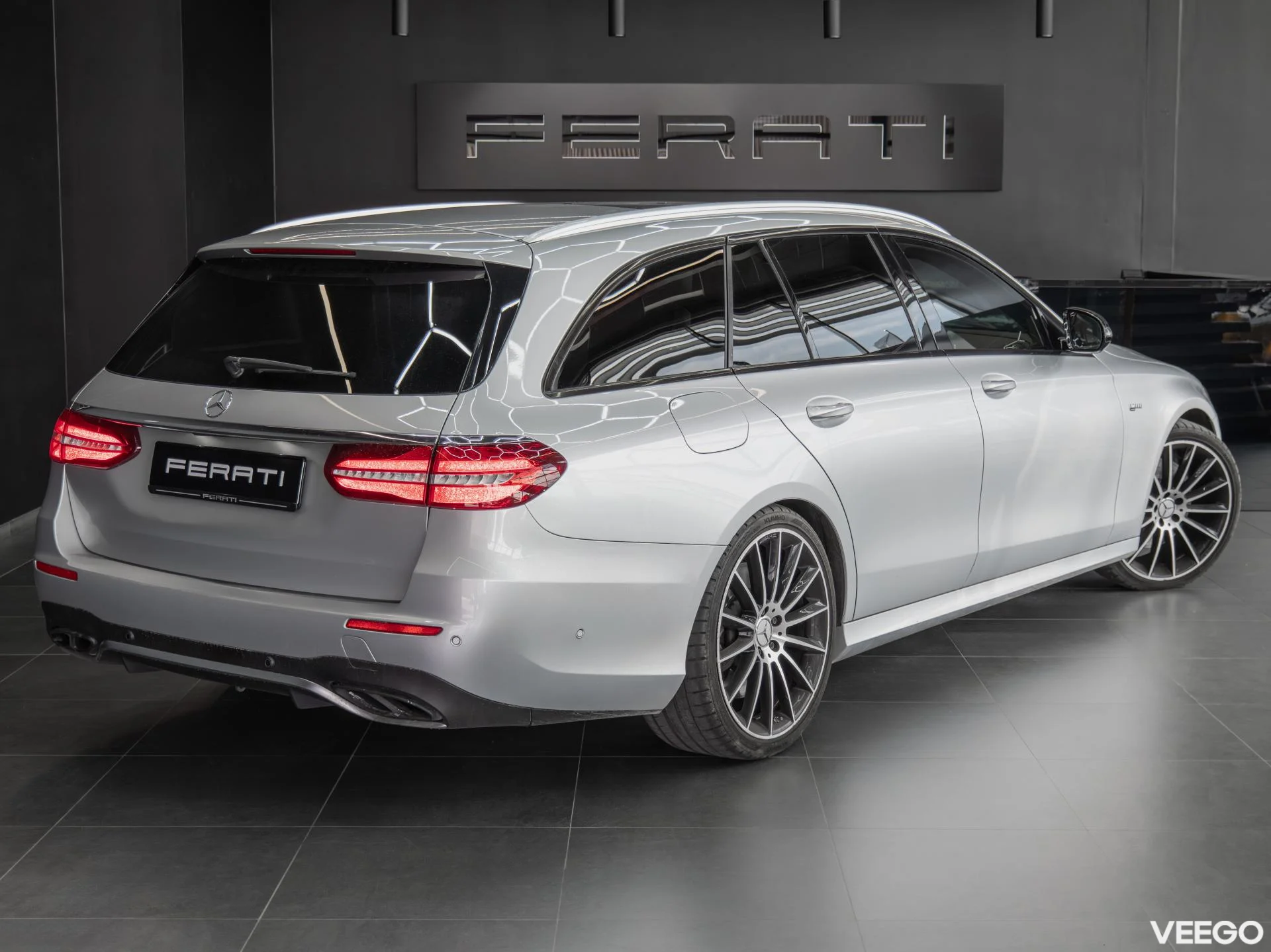 Mercedes-Benz E43 AMG 3.0 295kW