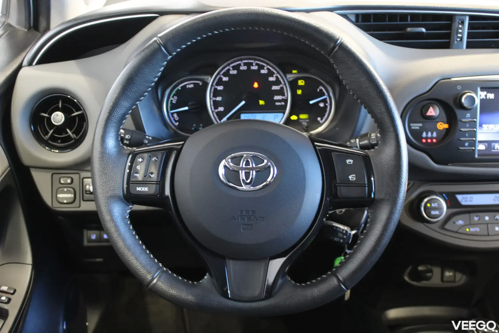 Toyota Yaris Active 1.5 54kW