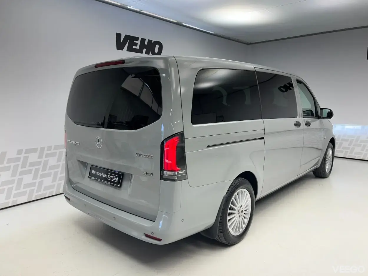Mercedes-Benz Vito Tourer 119CDI 4Matic A2 2 140kW