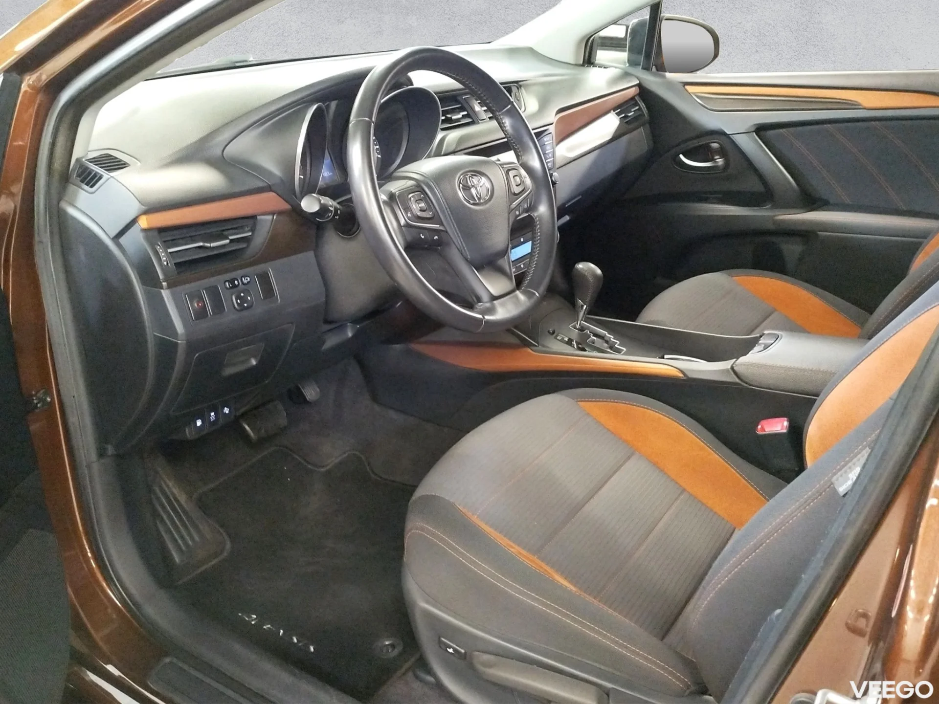 Toyota Avensis - 108kW