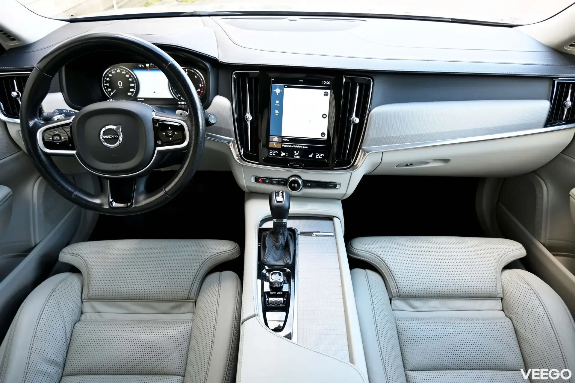 Volvo V90 Cross Country AWD LUXURY+ INSCRIPTION INTELLI SAFE 2 145kW