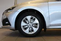 Skoda Octavia Ambition TSI mHybrid 1 81kW thumbnail