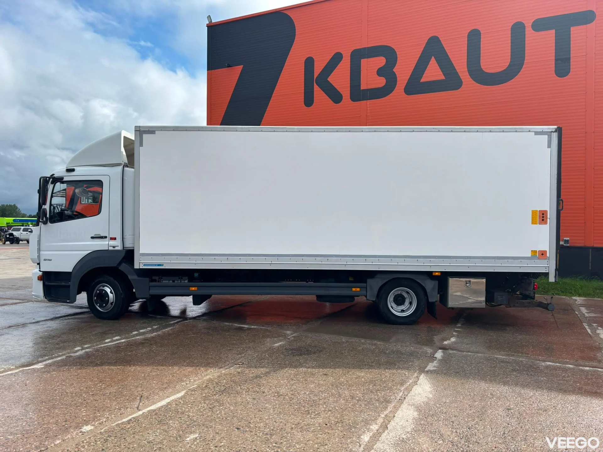 Mercedes-Benz Atego BOX L=6613 mm 160kW