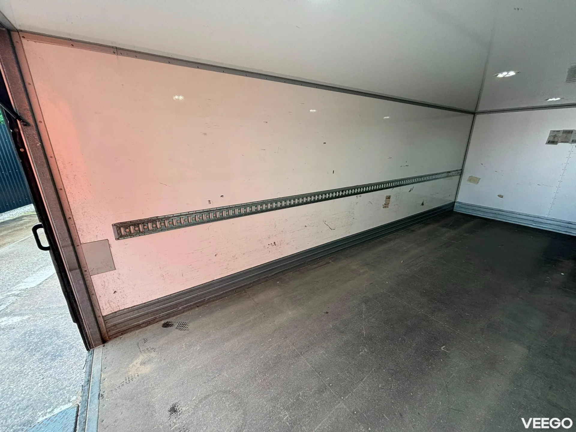 Mercedes-Benz Atego BOX L=6613 mm 160kW